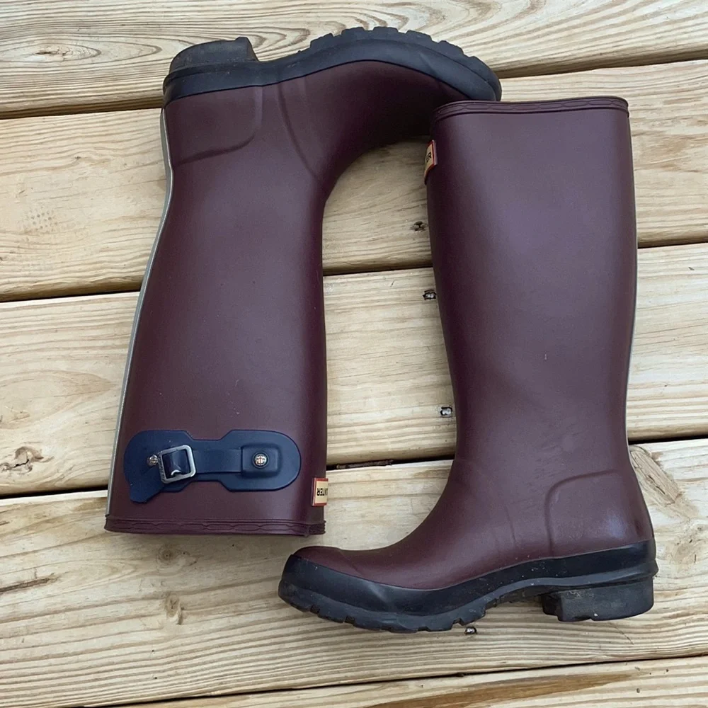 Hunter Original Tall Waterproof Rain Boots Burgundy Plum Women's Size 5